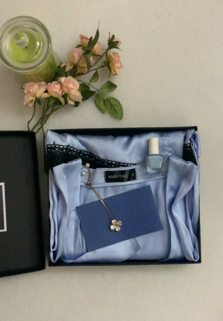 Rakhi Gift Box for Bhabhi