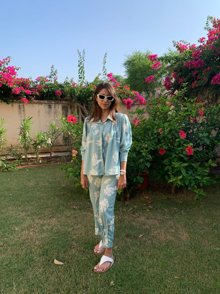 Floral Pleated Pants