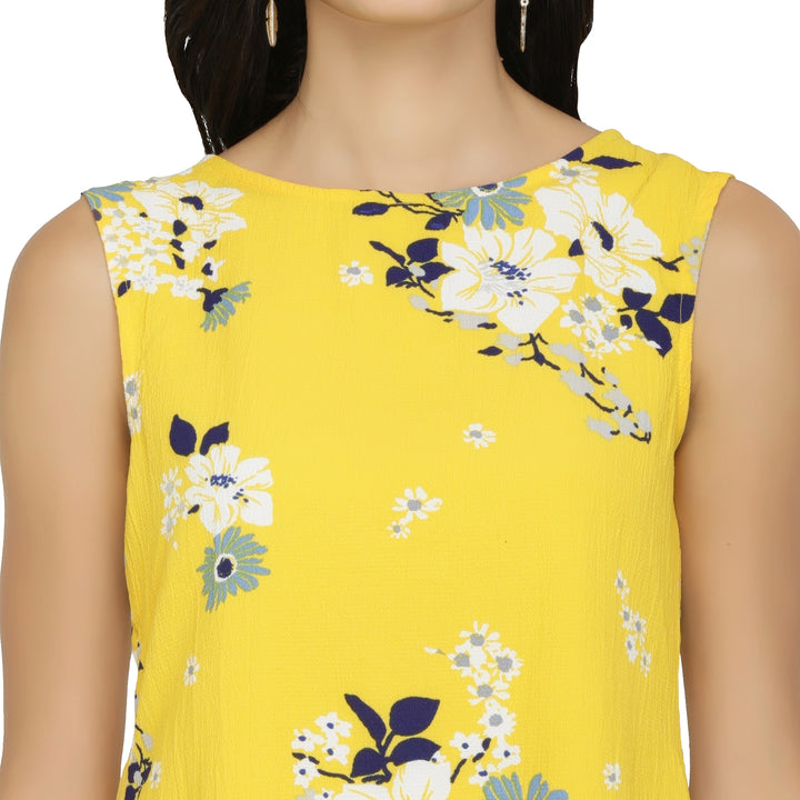 Floral Summer Back Slit Top
