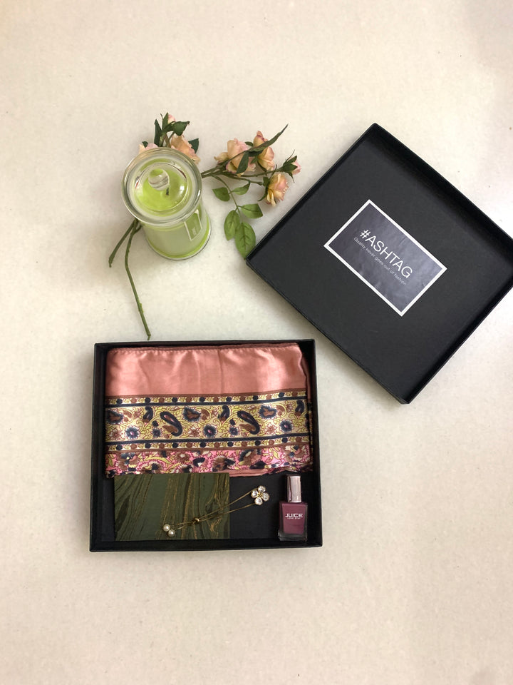 Rakhi Gift Box for Sisters