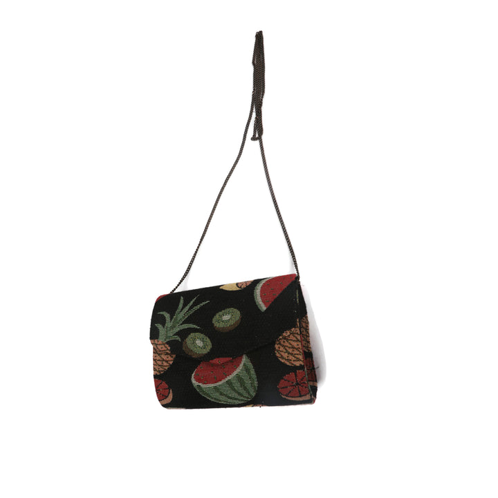 Fresh Fruits clutch